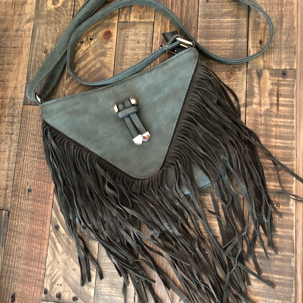 Crossbody purse